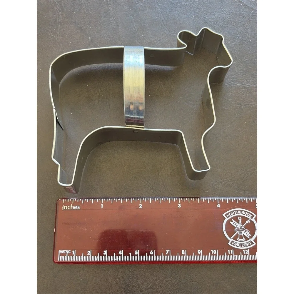 Large Metal Handle Cookie Cutter Cow 4